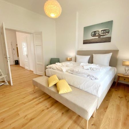 Villa Jenny - Ferienappartement 1 Mit Meerblick ซาสนิทซ์ ภายนอก รูปภาพ